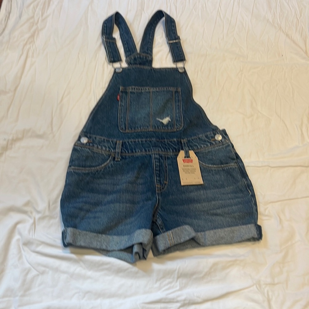 NWT Levi’s shortalls